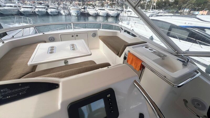 RIVIERA 45 OPEN FLY